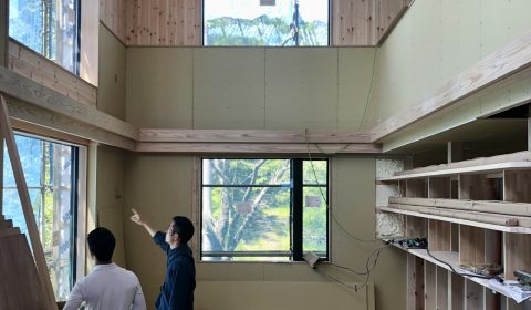 現場視察　ー木工事終盤ー