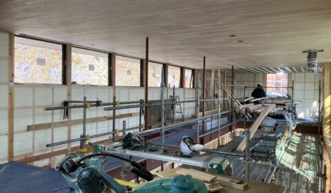 天井羽目板張り